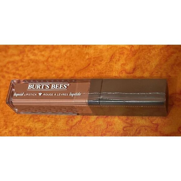 Burt's Bees Liquid Lipstick #801 Sandy Seas - Picture 1 of 4
